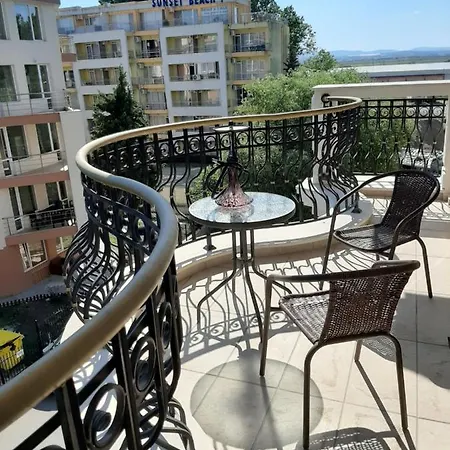 Aparthotel Stylish Apartment In Harmony Grand Resort Sunny Beach With Pool & Balcony Slantschew brjag