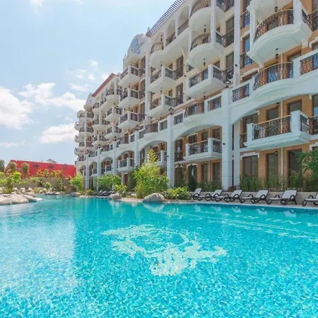 Apartmanhotel Stylish Apartment In Harmony Grand Resort Sunny Beach With Pool & Balcony *